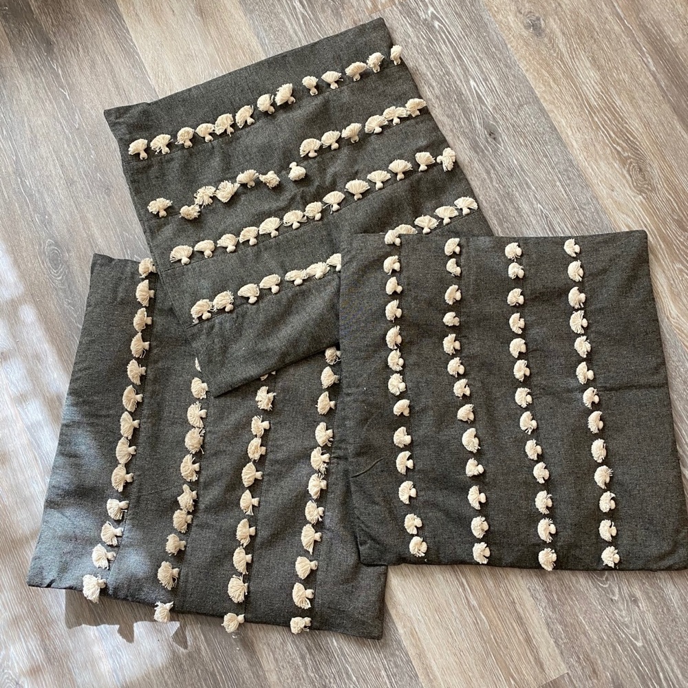 ❌SOLD❌Grey Pom Pom pillow covers.